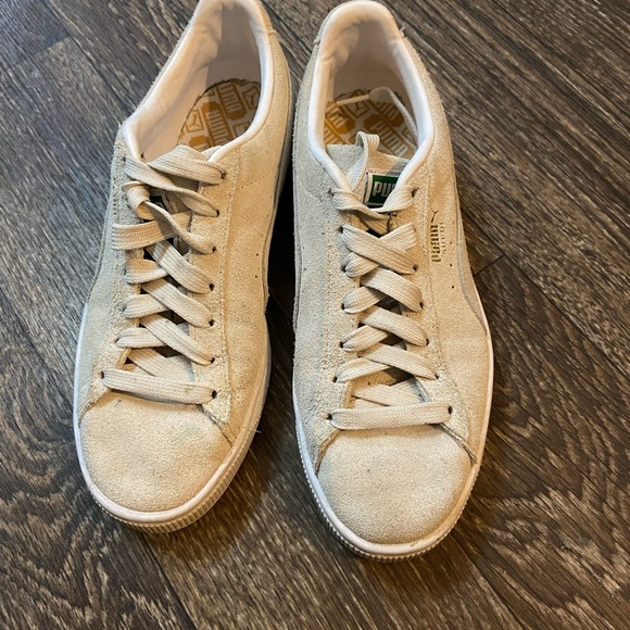 PUMA. Suede sneakers. - Picture 2 of 8